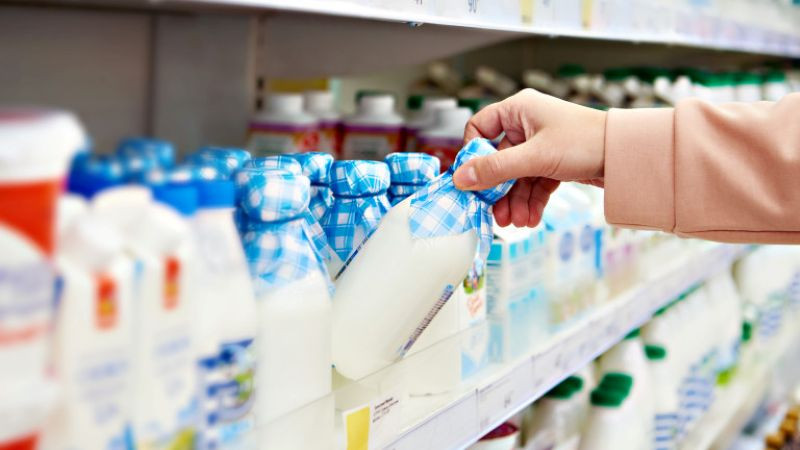 БАБХ откри над тон млечни продукти с изтекъл срок в предприятие край Хасково